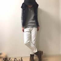 UNIQLOニットとGUジーンズのスナップ写真